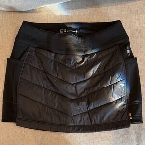New 🆕 Smartwool Women's Black Quilted Skirt - small